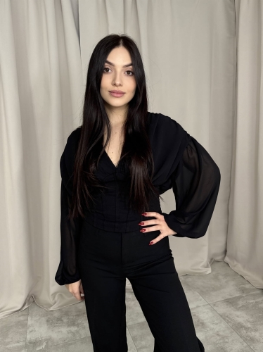 Elegancka bluzka z gorsetem czarna